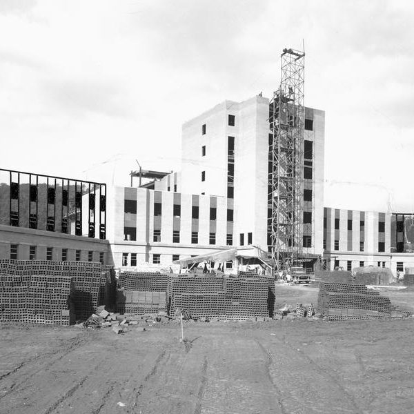 MemorialConstruction1950